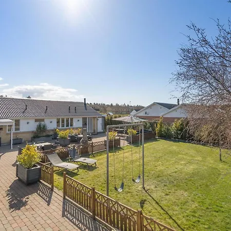 Bitta - 500m From The Sea By Interhome